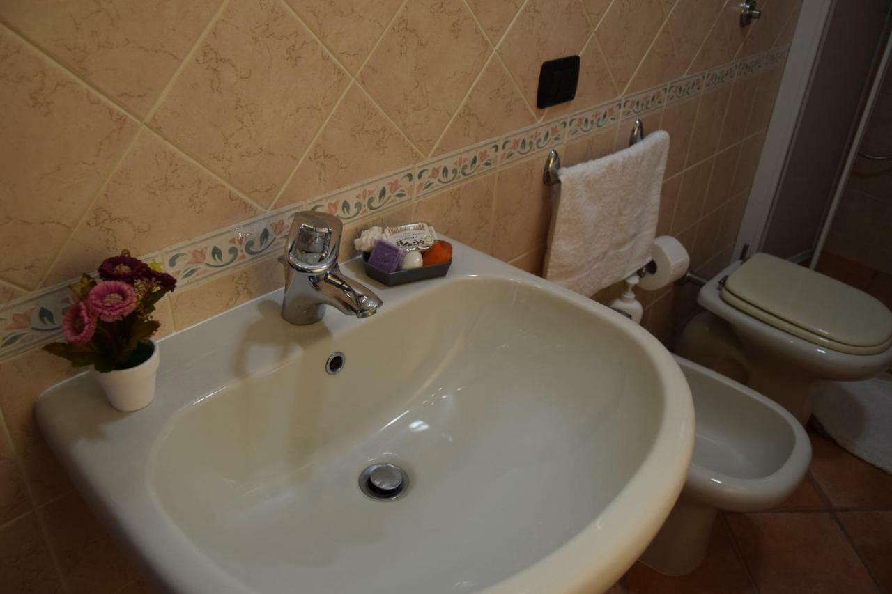 Domunua Holiday House Cefalu Exterior photo