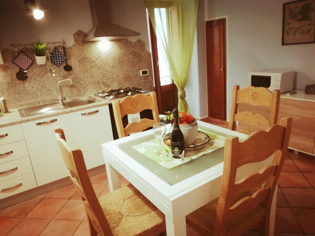 Domunua Holiday House Cefalu Exterior photo