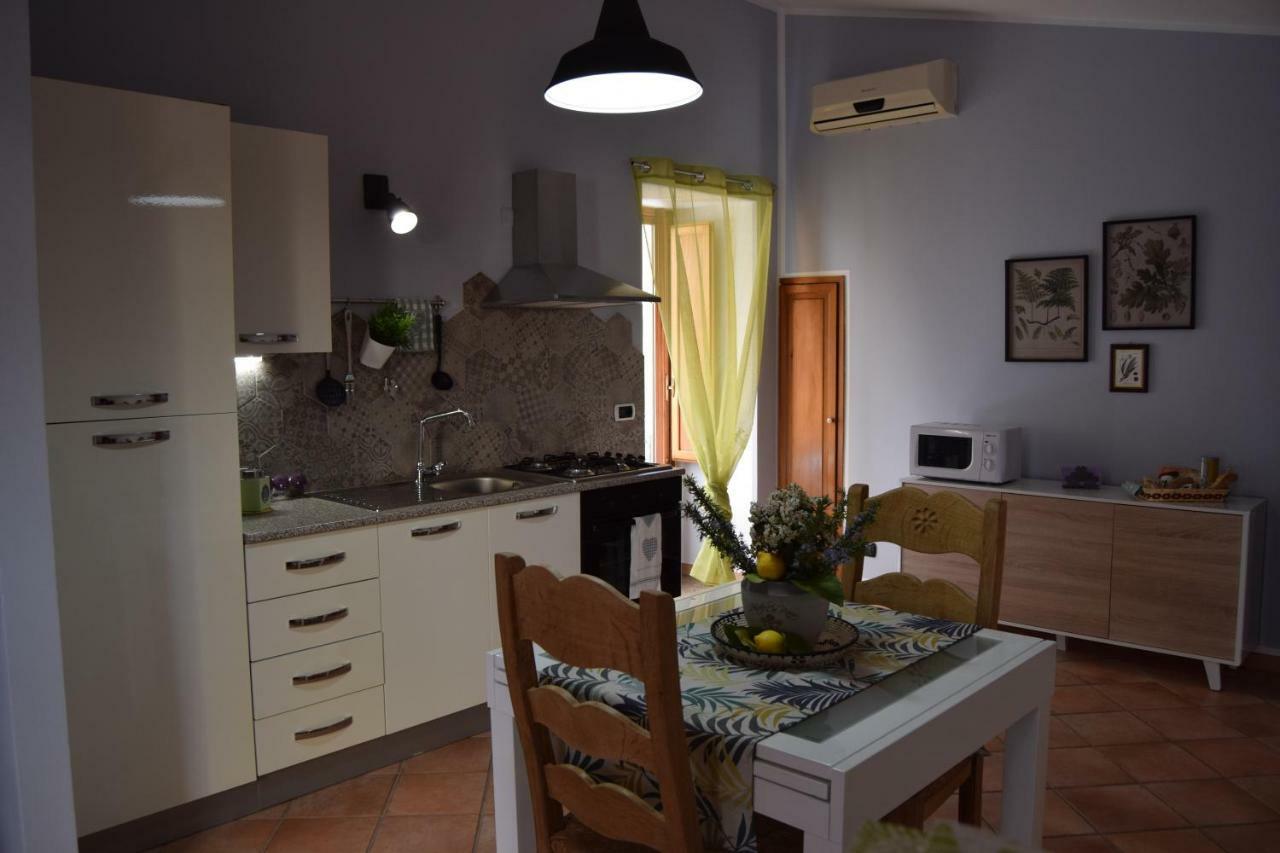 Domunua Holiday House Cefalu Exterior photo